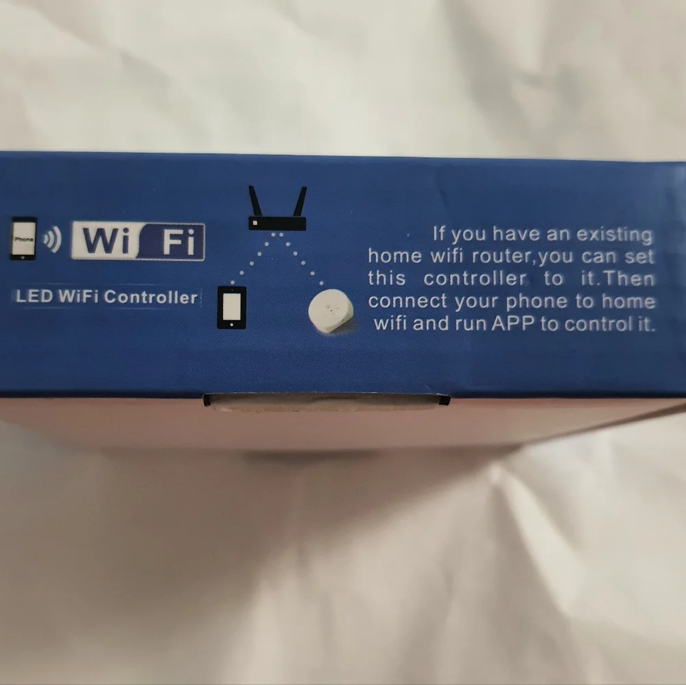 WiFi LED Strip Light Controller - White - Picture 4 of 6